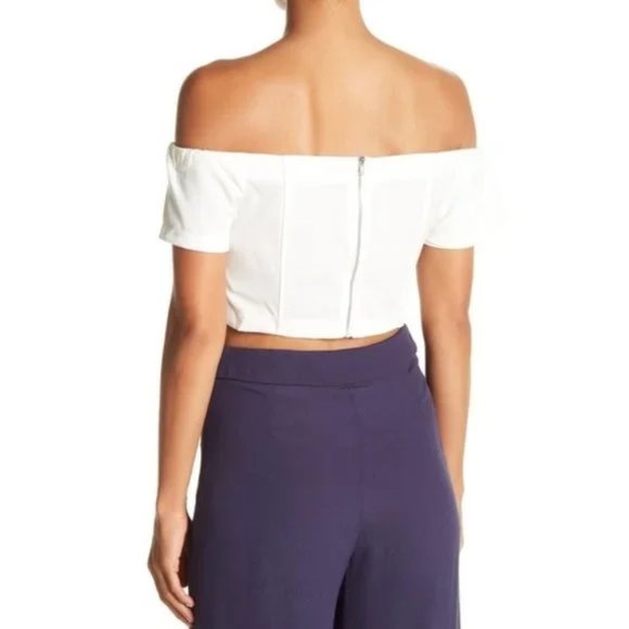 Do + Be Ruffle Off-the-Shoulder Cropped Blouse - Picture 2 of 6